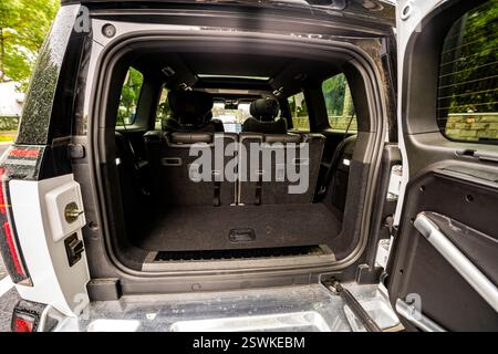 Espace de coffre d'une stationnaire Rox 01 EV longue portée lors d'un essai routier officiel à Shanghai, en Chine. ROX Motor est une start-up chinoise productrice de véhicules électriques concentrée Banque D'Images