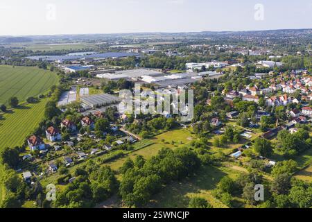 Vue aérienne de la zone industrielle entre Coswig et Brockwitz, Saxe, Allemagne, Europe Banque D'Images
