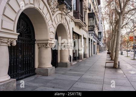 Quartier commerçant de luxe sur la rue Serrano, l'un des plus chers de Madrid, en Espagne Banque D'Images
