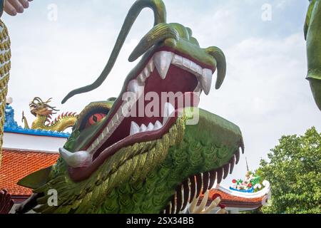 Wat Plai Laem, Bophut, Koh Samui, Thaïlande 10th, 2025, gros plan d'un Dragon du Temple Banque D'Images