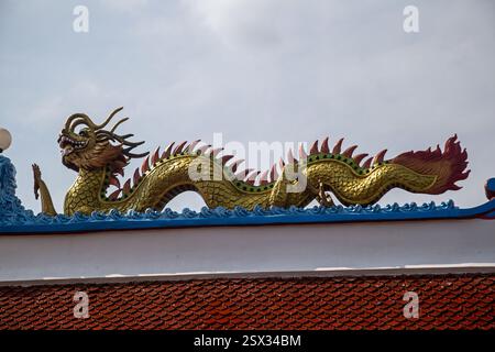 Wat Plai Laem, Bophut, Koh Samui, Thaïlande 10th, 2025, gros plan d'un Dragon du Temple Banque D'Images