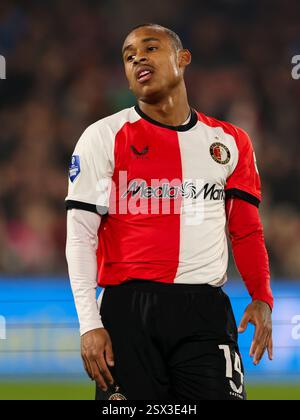 Rotterdam, pays-Bas. 22 février 2025. ROTTERDAM, PAYS-BAS - 22 FÉVRIER : Igor Paixao de Feyenoord est déçu lors du match néerlandais Eredivisie entre Feyenoord et Almere City FC au Stadion Feijenoord le 22 février 2025 à Rotterdam, pays-Bas. (Photo de Hans van der Valk/Orange Pictures) crédit : Orange pics BV/Alamy Live News Banque D'Images