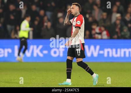 Rotterdam, pays-Bas. 22 février 2025. ROTTERDAM, PAYS-BAS - 22 FÉVRIER : Quilindschy Hartman de Feyenoord est remplacé lors du match Néerlandais Eredivisie entre Feyenoord et Almere City FC au Stadion Feijenoord le 22 février 2025 à Rotterdam, pays-Bas. (Photo de Hans van der Valk/Orange Pictures) crédit : Orange pics BV/Alamy Live News Banque D'Images