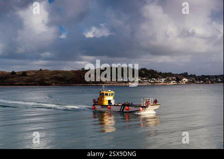 Ferry Black Tor traversant la rivière Camel de Rock à Padstow, Padstow, Cornouailles, Royaume-Uni Banque D'Images