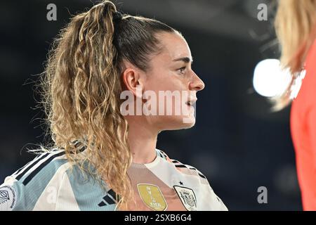 Valencia, Espagne. 21 février 2025. Teresa (3) d'Espagne photographiée lors d'un match entre les équipes nationales d'Espagne et de Belgique, a appelé les flammes rouges lors de la première journée de match dans le groupe A3 de la compétition de la Ligue des Nations féminines 2024-25, le dimanche 21 février 2025 à Valence, Espagne . Crédit : Sportpix/Alamy Live News Banque D'Images