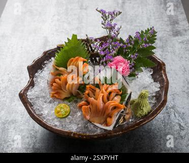 Akagai (Ark Shell) sashimi Banque D'Images