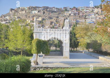 Mosquée Shahjahani dans les jardins de Babur dans la capitale de l'Afghanistan, Kaboul Banque D'Images