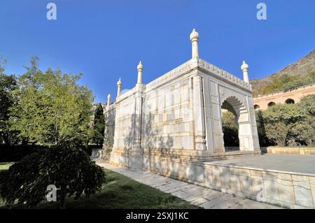 Mosquée Shahjahani dans les jardins de Babur dans la capitale de l'Afghanistan, Kaboul Banque D'Images