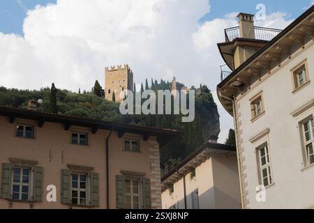 Arco - le château médiéval. Banque D'Images
