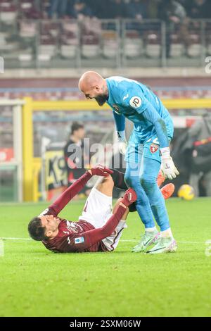 Les joueurs de Vanja Milinkovic-Savic Torino célèbrent la victoire après le match de football Serie A Enilive 2024/2025 entre Turin et Milan à la Grande Torino Banque D'Images