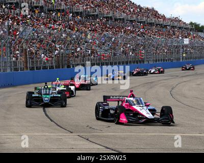 Milwaukee Wisconsin - 1er septembre 2024 : Conor Daly INDYCAR Hy-Vee Milwaukee Mile 250 course 2 Banque D'Images