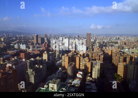 TAIPEI, TAÏWAN -12 Jan 2025- vue paysage des bâtiments de Taipei, la capitale de Taïwan. Banque D'Images