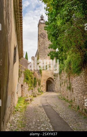 Paysage autour de Vaison-la-Romaine, une ville du département du Vaucluse en Provence dans le sud-est de la France. Banque D'Images