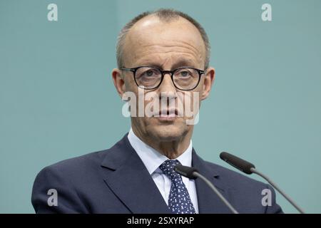 Friedrich Merz (candidat CDU à la chancelière, président fédéral de la CDU et président du groupe parlementaire CDU/CSU) donne une conférence de presse du Banque D'Images