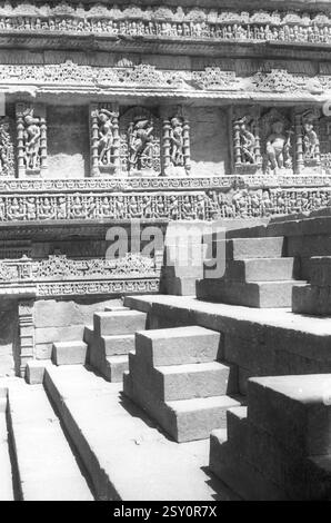 Statue Rani ki vav, stepwell, patan, Gujarat, Inde, Asie Banque D'Images