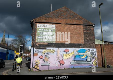 Will`s Three Castles cigarettes publicité et art mural, Edwards Street, Erdington, Birmingham, Royaume-Uni Banque D'Images