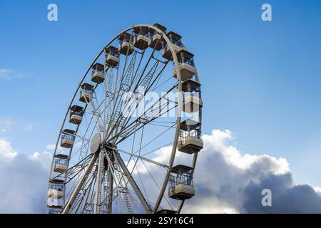 Grande roue à Funfair, Derry, Irlande Banque D'Images