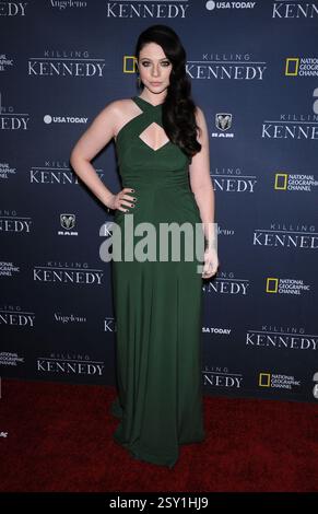 Los Angeles, États-Unis. 26 février 2025. « Gossip Girl » et « Buffy the Vampire Slayer », actrice Michelle Trachtenberg, 39 ans, décédée le 26 février 2025 à New York. Sa cause de décès n'a pas été confirmée.------------------------------------------------------------ 4 novembre 2013 Los Angeles, CA. Michelle Trachtenberg National Geographic Channel première de 'Killing Kennedy' Los Angeles au Saban Theatre © Lisa OConnor/AFF-USA.com crédit : AFF/Alamy Live News Banque D'Images