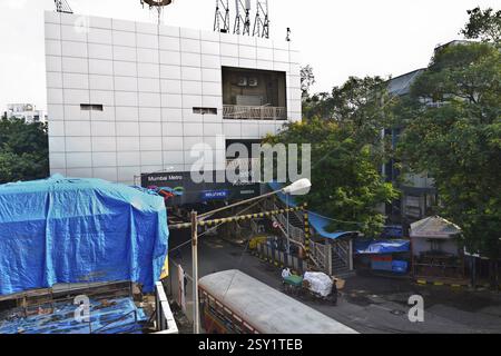 Metro gare Andheri, Mumbai, Maharashtra, Inde, Asie Banque D'Images