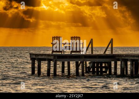 Lever du soleil sur Caye Caulker, Belize. Banque D'Images