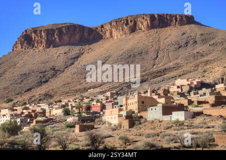 Imgoune est un petit village de montagne dans les montagnes de l'Atlas, au Maroc. Banque D'Images