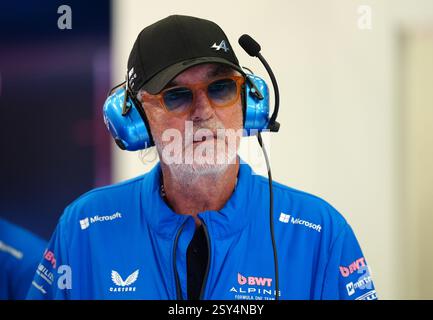 Flavio Briatore, conseiller exécutif chez Alpine, lors du deuxième jour des essais de pré-saison sur le circuit international de Bahreïn, Sakhir. Date de la photo : jeudi 27 février 2025. Banque D'Images