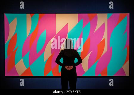 Londres, Royaume-Uni. 27 février 2025. Daphne par Bridget Riley, estimation GBP 1 200 000 - 1 800 000 - Aperçu de la vente en soirée du 20ème/21ème siècle à Londres et de l'Art de la vente en soirée surréaliste à Christies, Londres. Crédit : Guy Bell/Alamy Live News Banque D'Images