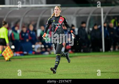 Biella, Italie. 18 décembre 2024. Italie, Biella, 18 décembre 2024 : action lors du match de football de la Ligue des Champions femmes de l'UEFA entre la Juventus et Valerenga à Pozzo - Lamarmora à Biella, Italie. (Tommaso Fimiano/SPP) crédit : SPP Sport Press photo. /Alamy Live News Banque D'Images