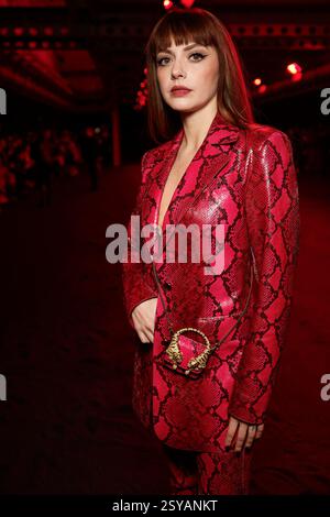 Milan, Italie. 27 février 2025. MILAN, ITALIE - FÉVRIER 27 : Annalisa assiste au défilé de mode de Roberto Cavalli pendant la Fashion week de Milan - vêtements pour femmes automne/hiver 2025/2026 le 27 février 2025 à Milan, Italie. Photo de Marco Piovanotto/ABACAPRESS. COM Credit : Abaca Press/Alamy Live News Banque D'Images