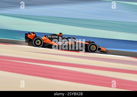 Sakhir, Bahreïn. 28 février 2025. Lando Norris (GBR) McLaren MCL39. 28.02.2025. Essais de formule 1, Sakhir, Bahreïn, troisième jour. Crédit : James Moy/Alamy Live News Banque D'Images