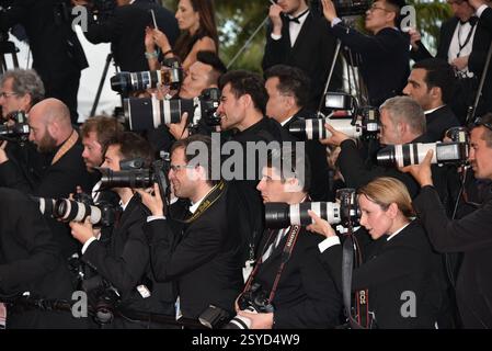 CANNES, FRANCE - 12 MAI : photographes à la projection de Money Monster - 69e Festival de Cannes, France 12 mai 2016.Cap/PL ©Phil Loftus/Capital Pictur Banque D'Images