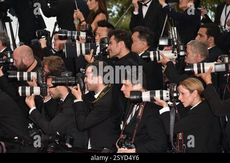 CANNES, FRANCE - 12 MAI : photographes à la projection de Money Monster - 69e Festival de Cannes, France 12 mai 2016.Cap/PL ©Phil Loftus/Capital Pictur Banque D'Images