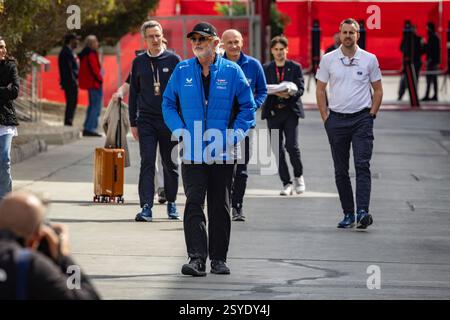 Sakhir, Bahreïn. 28 février 2025. Flavio Briatore, Alpine BHR, formel 1 Weltmeisterschaft, formel 1 Testfahrten, Bahrain international circuit, 28.02.2025 Foto : Eibner-Pressefoto/Thomas Fuessler crédit : dpa/Alamy Live News Banque D'Images