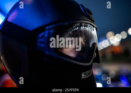 Alpine Endurance Team, mécanicien, mécanicien, portrait pendant le, Qatar. , . Championnat du monde d'Endurance FIA, du 25 au 28 février 2025 sur le circuit international de Losail à Lusail, Qatar - photo Thomas Fenetre/DPPI crédit : DPPI Media/Alamy Live News Banque D'Images