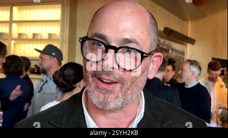 Los Angeles, États-Unis. 01 mars 2025. Réalisateur Edward Berger, réalisateur du thriller du Vatican 'Conclave'. Son film a été nominé pour huit Oscars. Crédit : Barbara Munker/dpa/Alamy Live News Banque D'Images