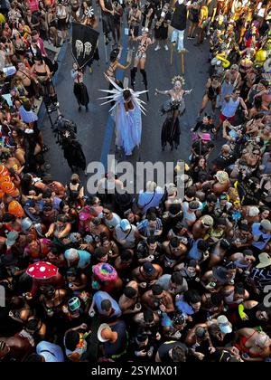 Rio de Janeiro, Brésil. 01 mars 2025. Rio de Janeiro-Brésil, 1er mars 2025, Carnaval de rue dans la ville de Rio de Janeiro Nova Bad block défilés dans le centre-ville de Rio de Janeiro crédit : Andre Paes/Alamy Live News Banque D'Images