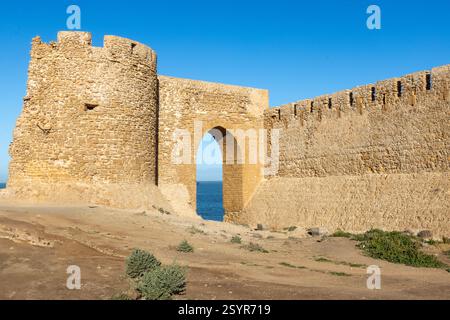 Safi, Maroc est connu pour ses poteries et céramiques, ses plages et sa riche histoire. Banque D'Images