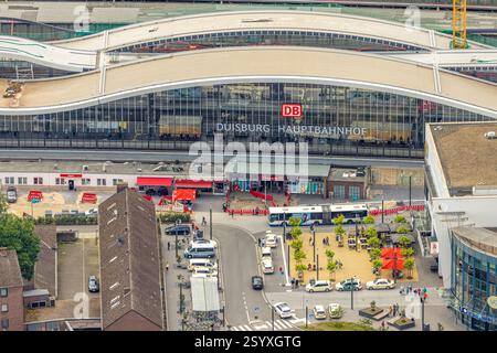 Vue aérienne, gare centrale Hbf Deutsche Bahn AG, grand chantier de construction halle et parvis de la gare centrale est, centre-ville vue sur la ville, ville Banque D'Images
