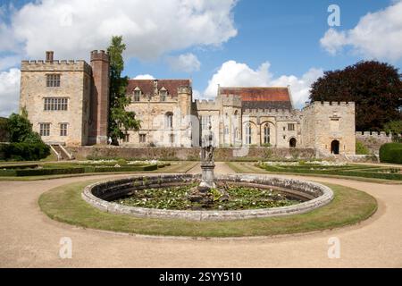 Penshurst place and Gardens, Penshurst, Tonbridge, Kent, Angleterre Banque D'Images
