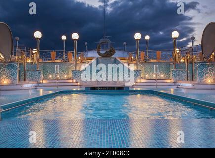 Vue du bateau de croisière MSC Poesia Banque D'Images