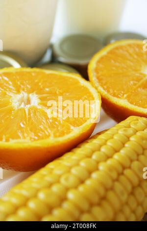 matières premières nécessaires à la vie quotidienne et négociées en bourse, telles que le café, le lait, le métal, les oranges Banque D'Images