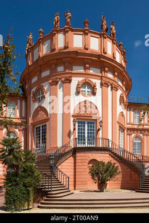 Château de Biebrich avec la rotonde du côté du Rhin, Wiesbaden, Hesse, Allemagne, Europe Banque D'Images