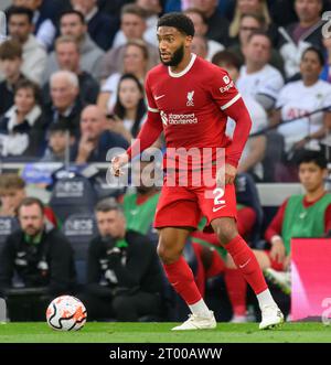 Londres, Royaume-Uni. 30 septembre 2023 - Tottenham Hotspur v Liverpool - Premier League - Tottenham Hotspur Stadium. Joe Gomez de Liverpool pendant le match contre Tottenham. Crédit photo : Mark pain / Alamy Live News Banque D'Images