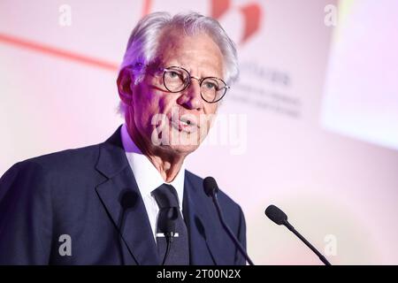 Thessalonique, Grèce. 29 septembre 2023. Formen le Premier ministre français Dominique de Villepin prononce un discours lors du troisième sommet métropolitain de Thessalonique. (Image de crédit : © Giannis Papanikos/ZUMA Press Wire) USAGE ÉDITORIAL SEULEMENT! Non destiné à UN USAGE commercial ! Banque D'Images