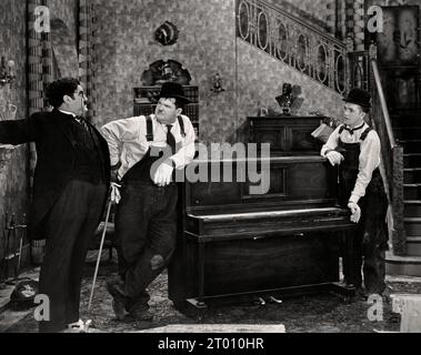 The Music Box année : 1932 - USA Directeur : James Parrott Billy Gilbert, Oliver Hardy, Stan Laurel court-métrage Banque D'Images