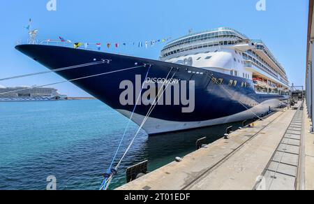 Navire de croisière Marella Discovery (anciennement Royal Caribbean Splendour of the Seas), exploité par Marella Cruises (TUI UK) amarré à Palma de Majorque, en Espagne Banque D'Images