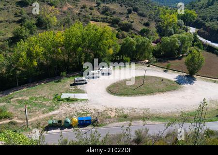 Aire pour camping-cars et camping-cars Frias, province de Burgos Castille et Léon, Espagne Banque D'Images