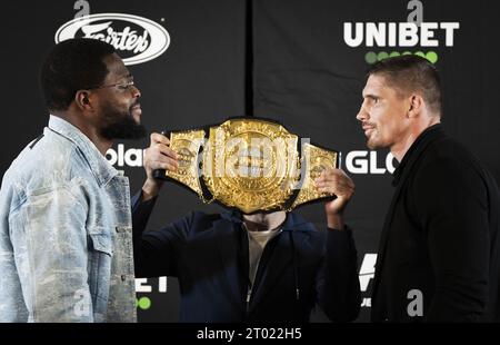 HILVERSUM - Kickboxer Rico Verhoeven avec Tariq 'cookie' Osaro lors d'une conférence de presse avant l'événement collision 6 de gloire dans lequel Verhoeven fait son retour sur le ring. Verhoeven défend son titre mondial contre Osaro. ANP FREEK VAN DEN BERGH netherlands Out - belgique Out Banque D'Images