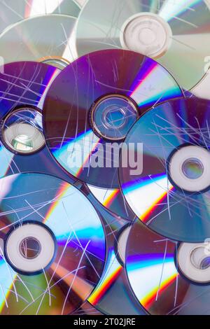 Disque compact rayé pour détruire les données sensibles Banque D'Images