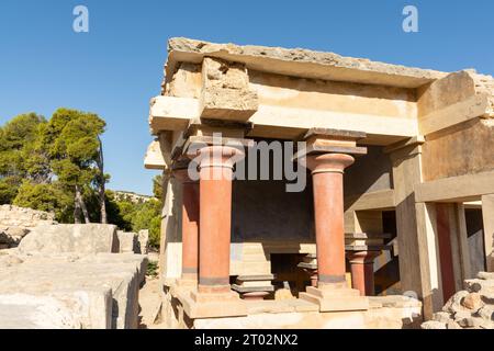 Knossos, Héraklion, Crète, Grèce - 21 septembre 2023 - les ruines du magnifique palais de Knossos, Crète, Grèce. Banque D'Images